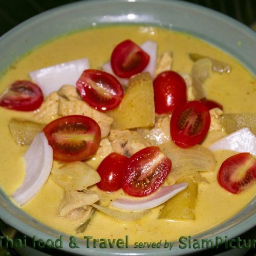 Thai yellow curry or Kaeng Kari