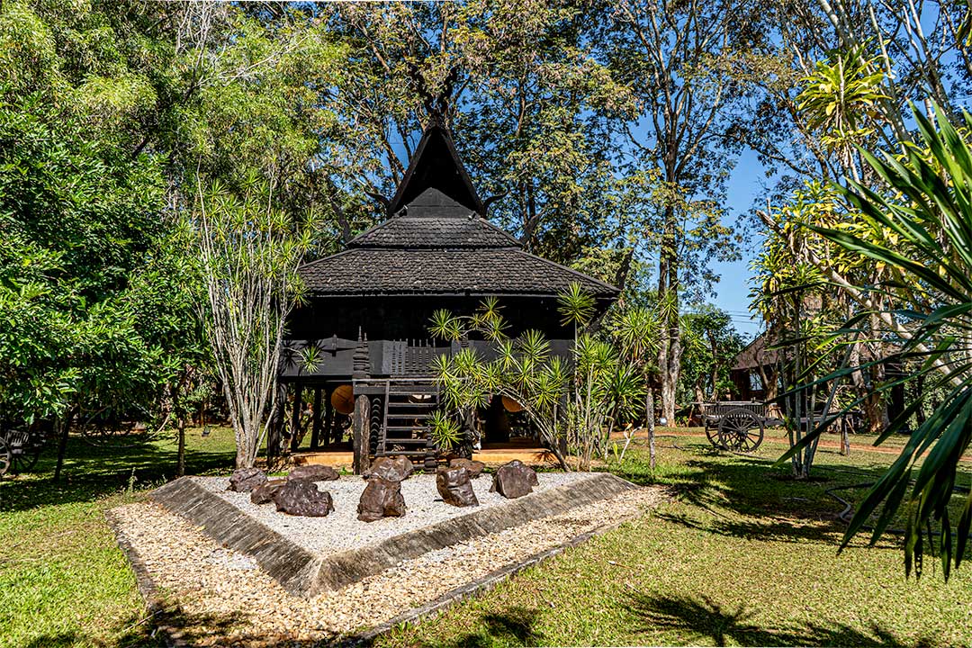 Thawan Duchanee The Blackhouse Park